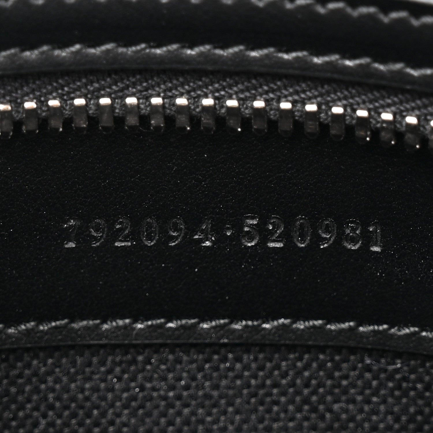 Gucci Soft GG Supreme Monogram Web Belt Bag Black Grey