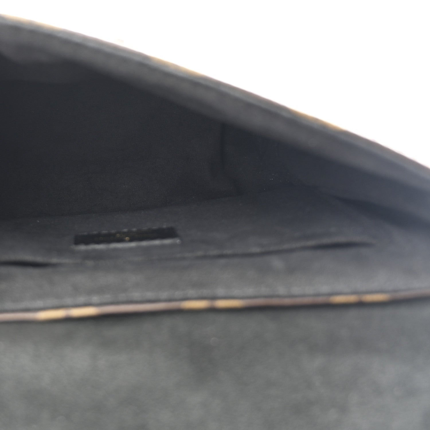 Louis Vuitton Monogram Locky BB Black