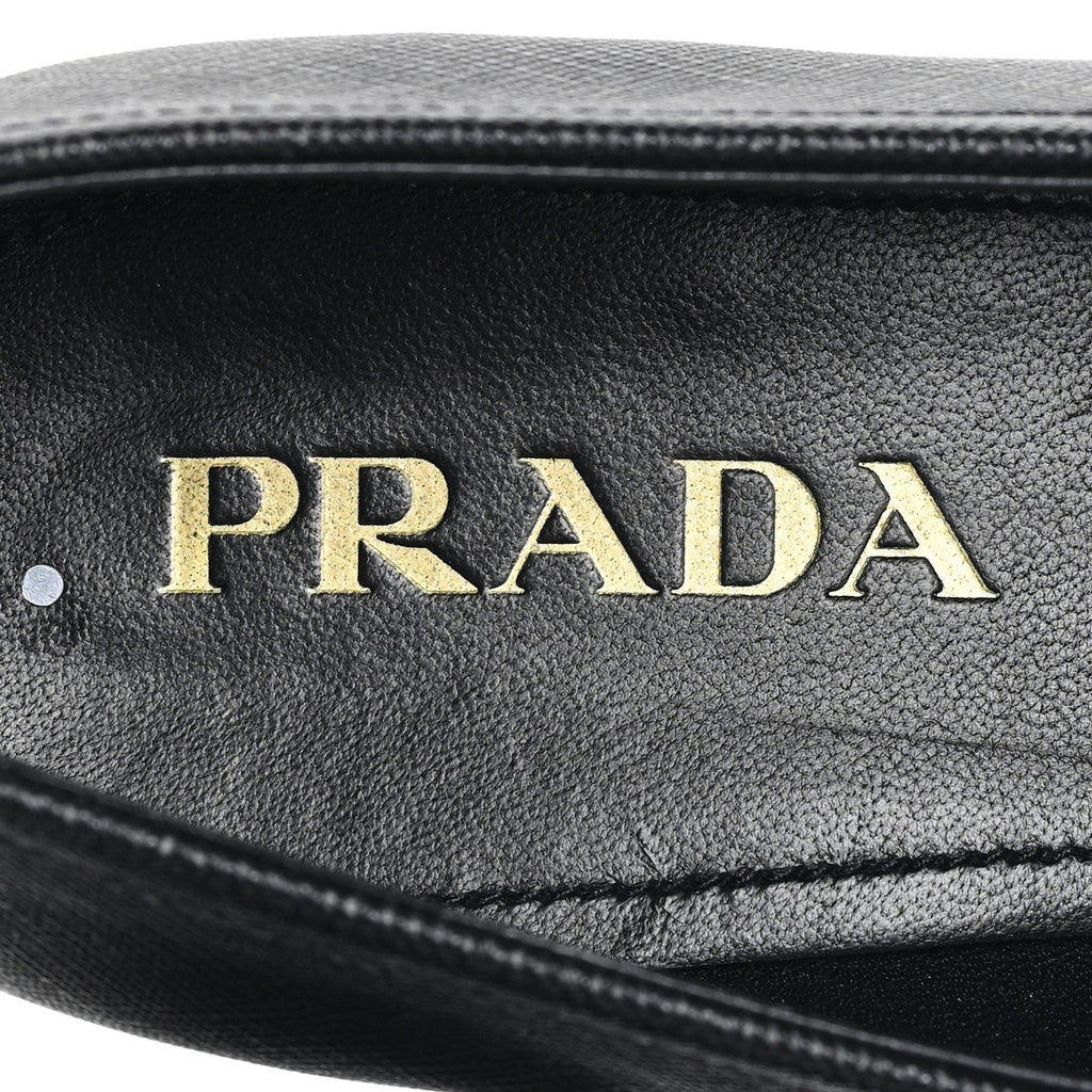 Prada Saffiano Mens Triangle Loafers 6 Black