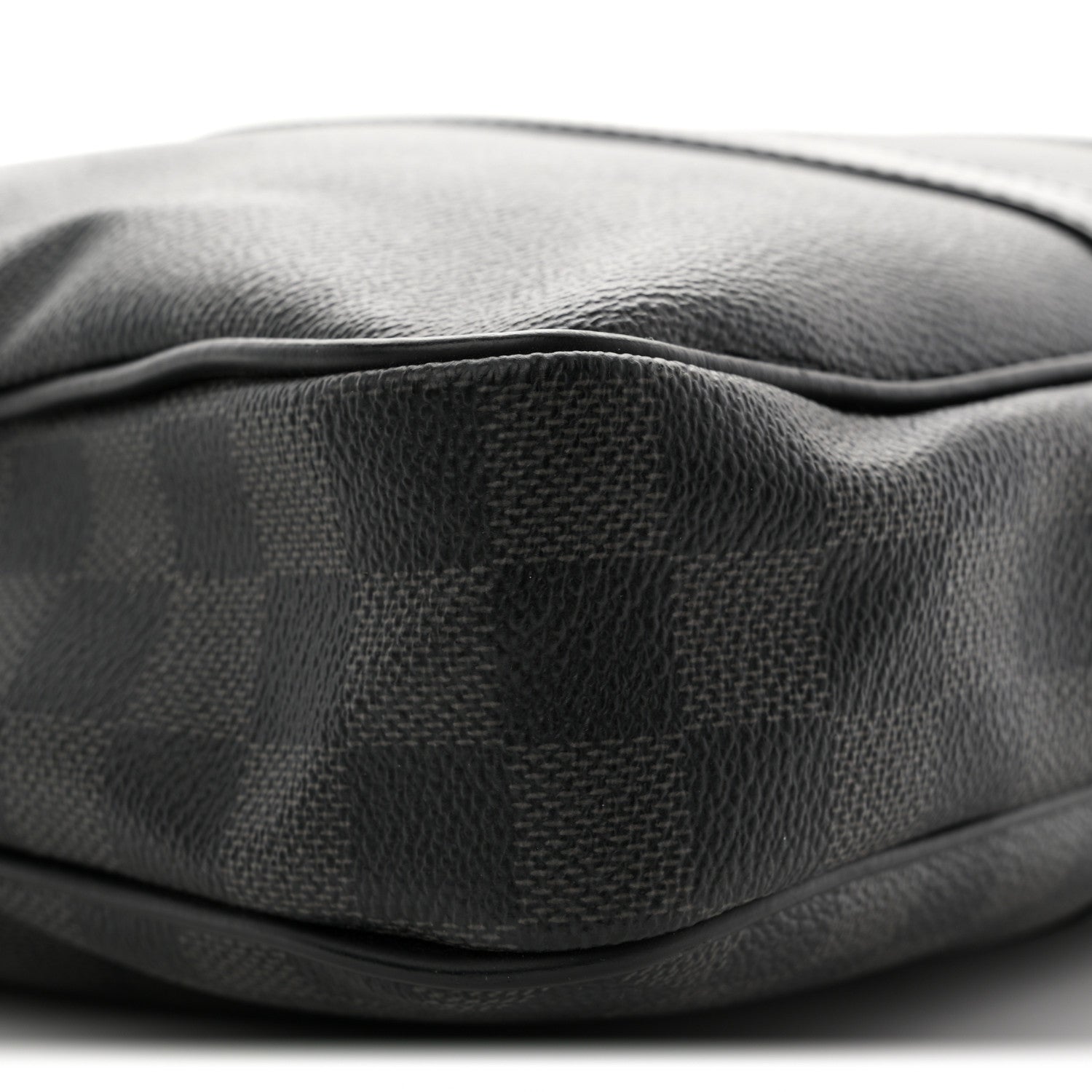 Louis Vuitton Damier Graphite Porte Documents Voyage PM