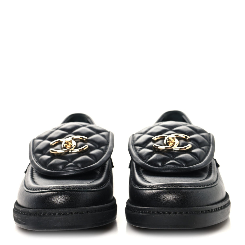 Lambskin Quilted CC Turnlock Loafers 38 Black