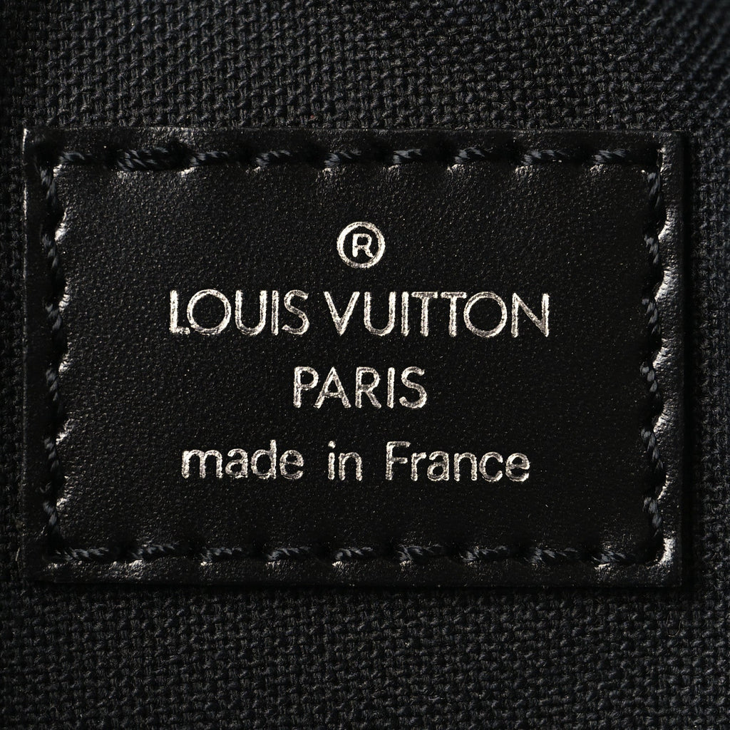 Louis Vuitton Taiga Sayan Slate