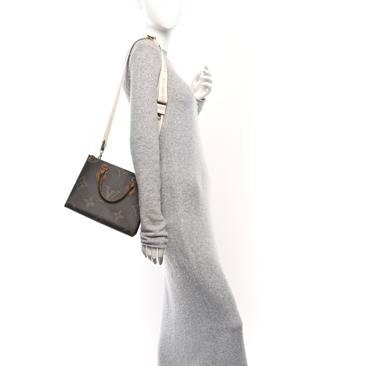 Louis Vuitton Reverse Monogram Giant Onthego PM