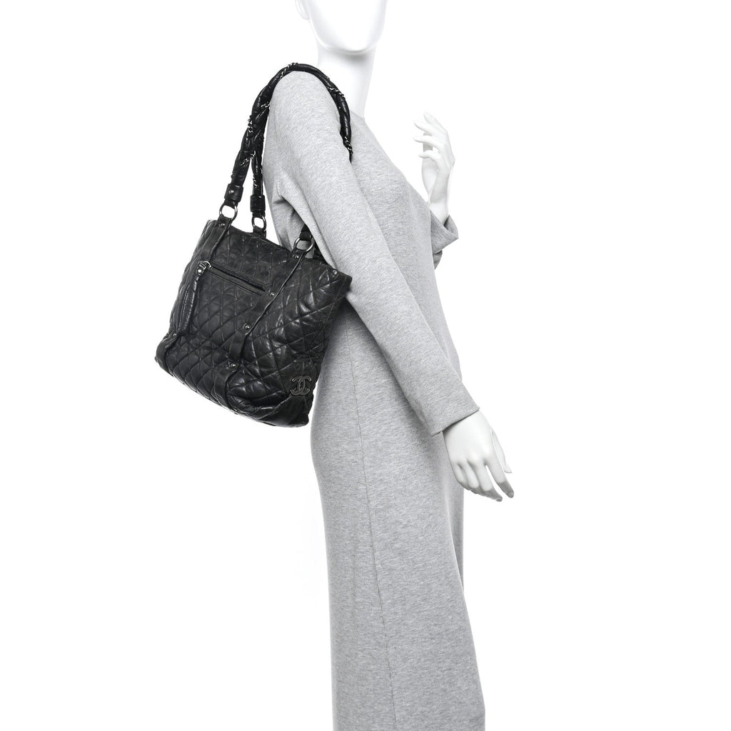 Chanel Distressed Lambskin Vintage Ligne Lady Braid Tote Black