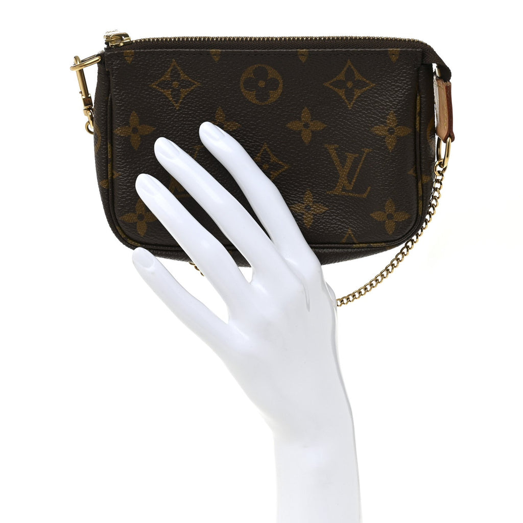 Louis Vuitton Monogram Mini Pochette Accessories