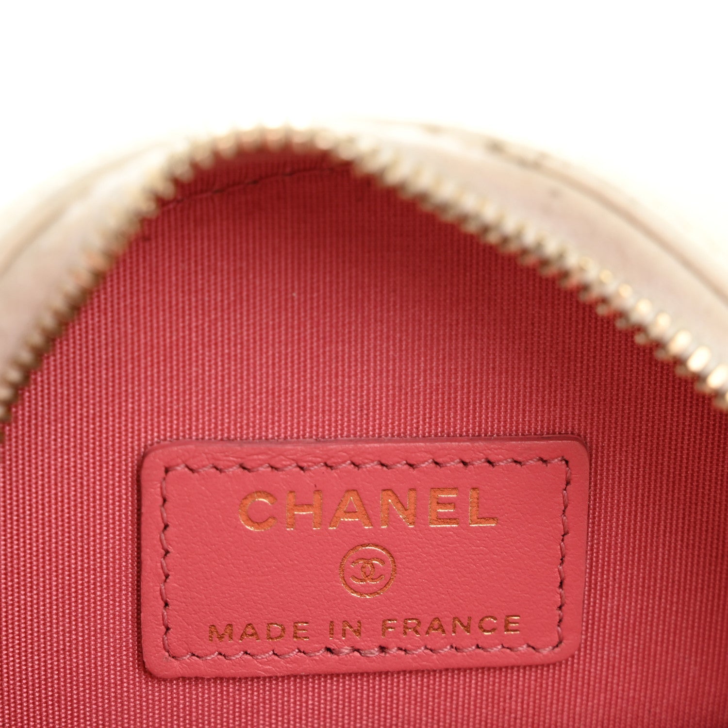 Chanel Lambskin Quilted Chanel 19 Round Clutch With Chain White
