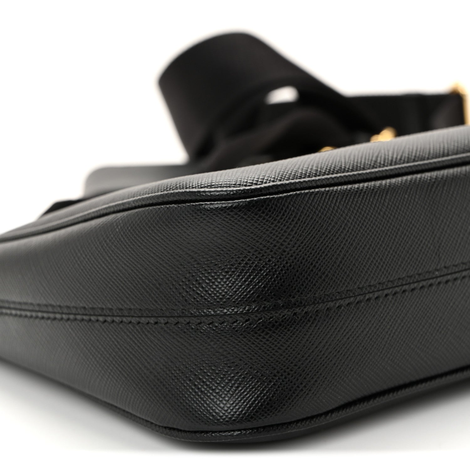 Prada Saffiano Lux Re-Edition 2005 Shoulder Bag Black