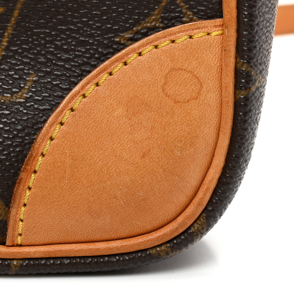 Louis Vuitton Monogram Trocadero 30