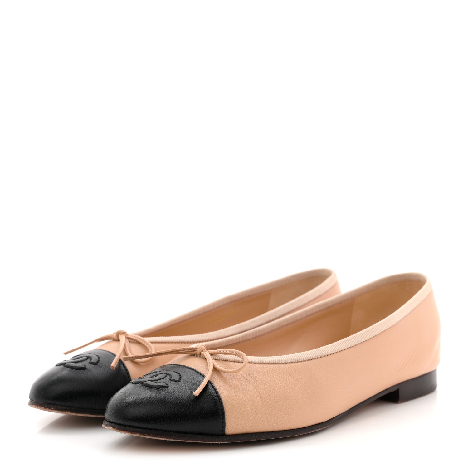 Lambskin Cap Toe CC Ballerina Flats 36 Beige Black