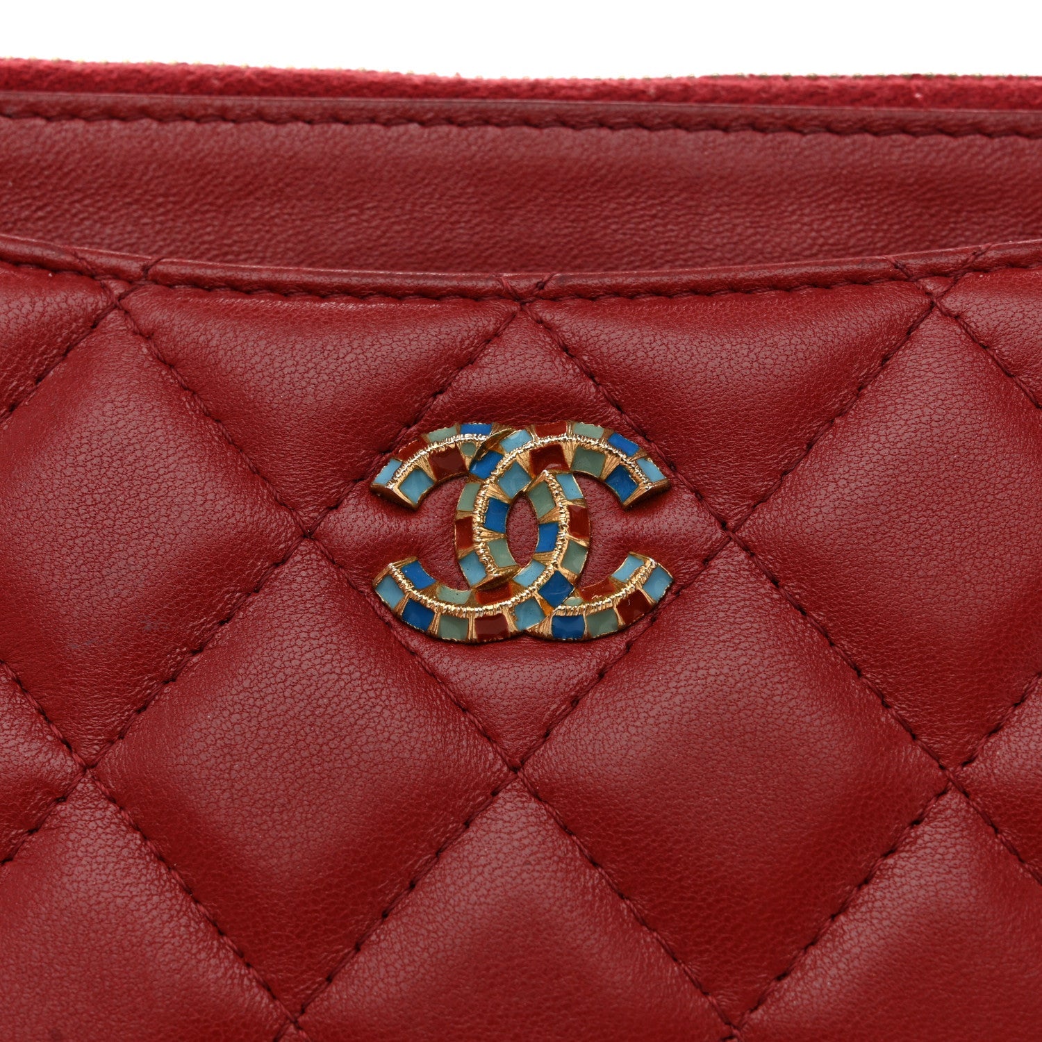 Lambskin Enamel Quilted Classic Zip Pouch Red