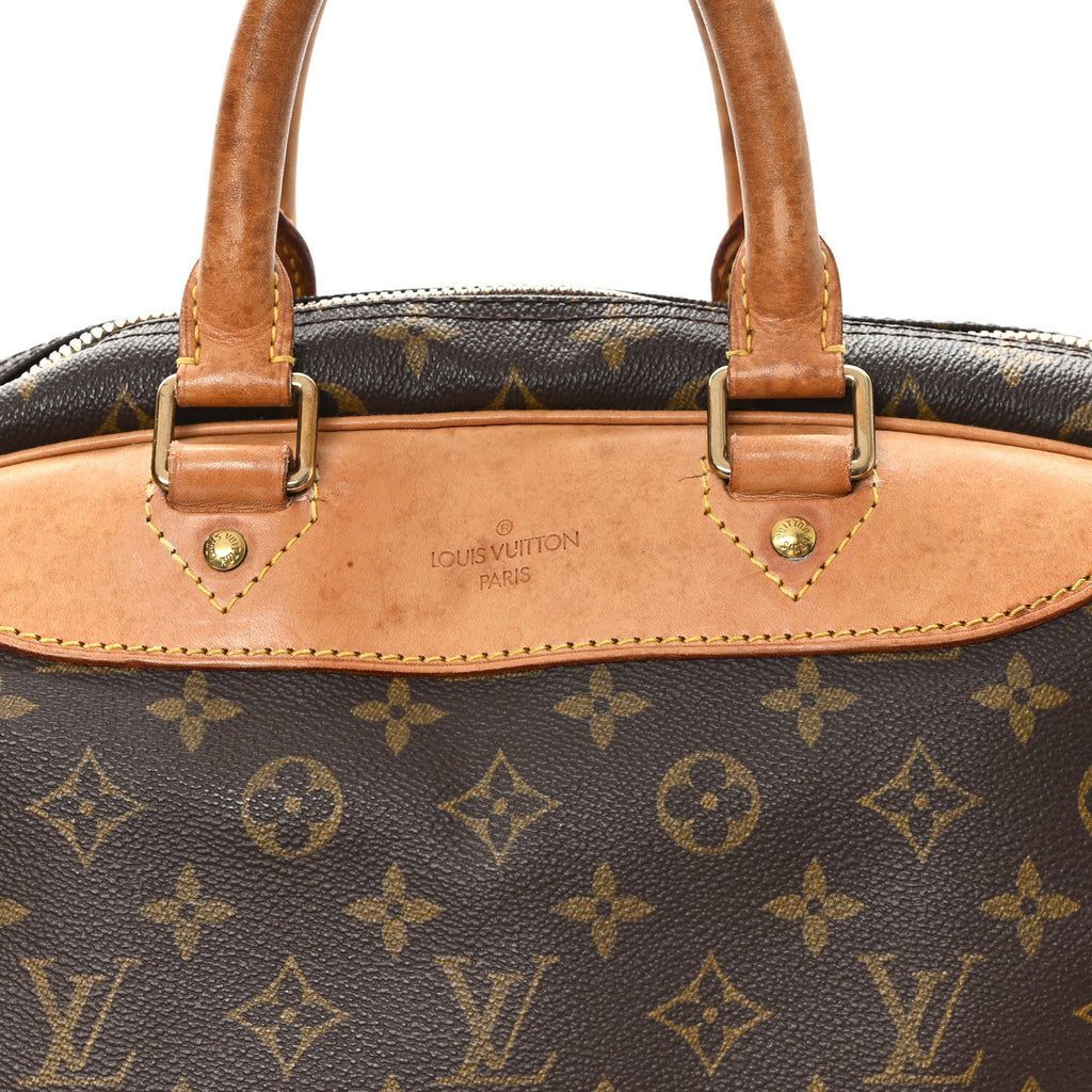 Louis Vuitton Monogram Evasion Sports Bag