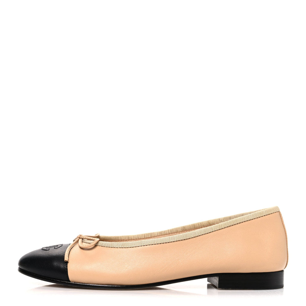 Lambskin Cap Toe CC Ballerina Flats 36 Beige Black