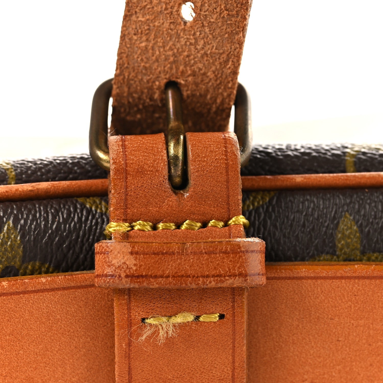 Louis Vuitton Monogram Cartouchiere 22