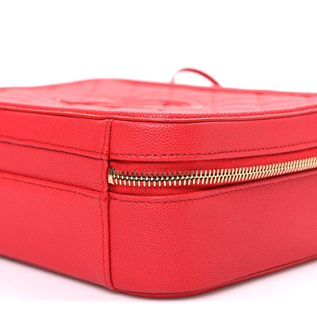 Chanel Caviar Quilted Medium CC Filigree Vanity Case Red