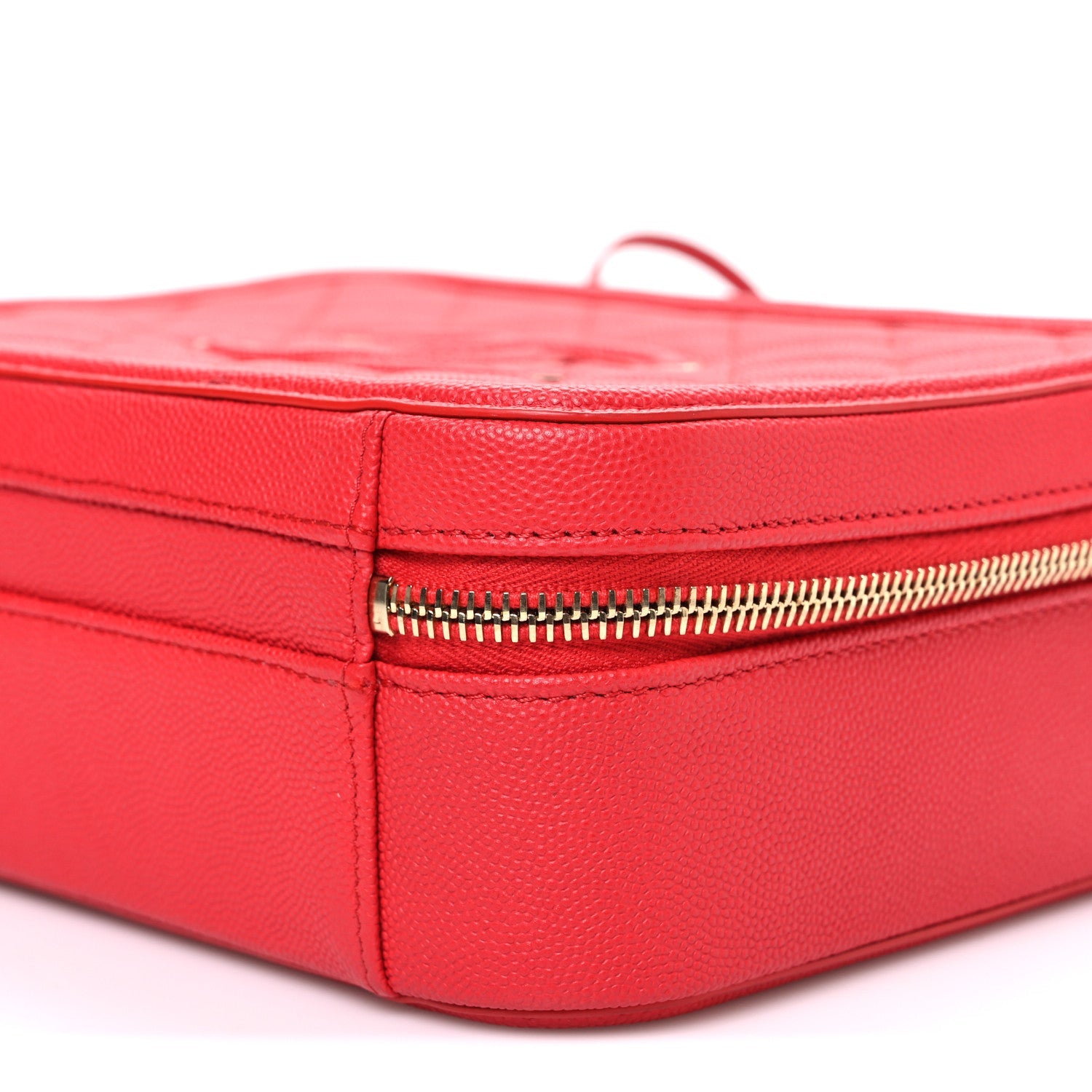 Chanel Caviar Quilted Medium CC Filigree Vanity Case Red