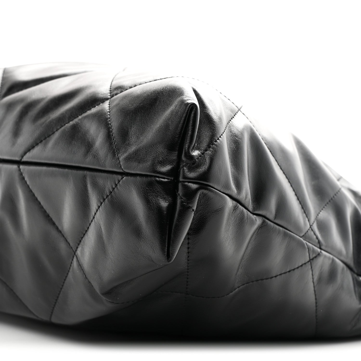Chanel Shiny Calfskin Quilted Chanel 22 Black