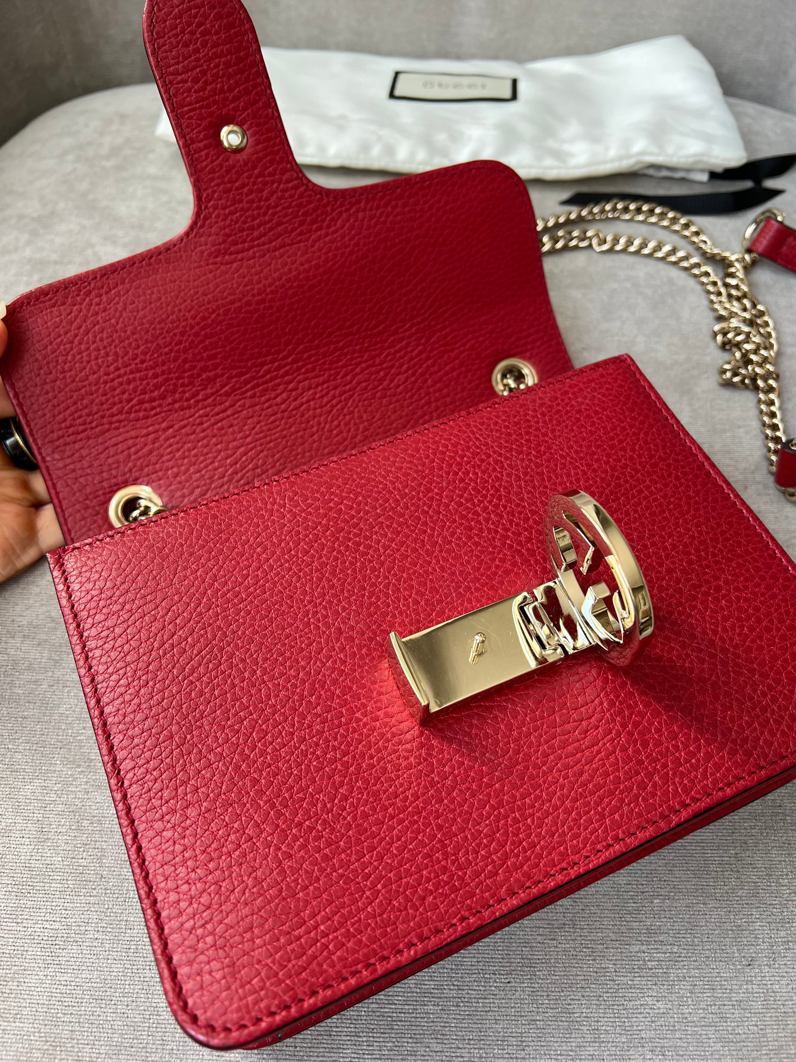 Gucci Interlocking GG Red Small Shoulder Bag