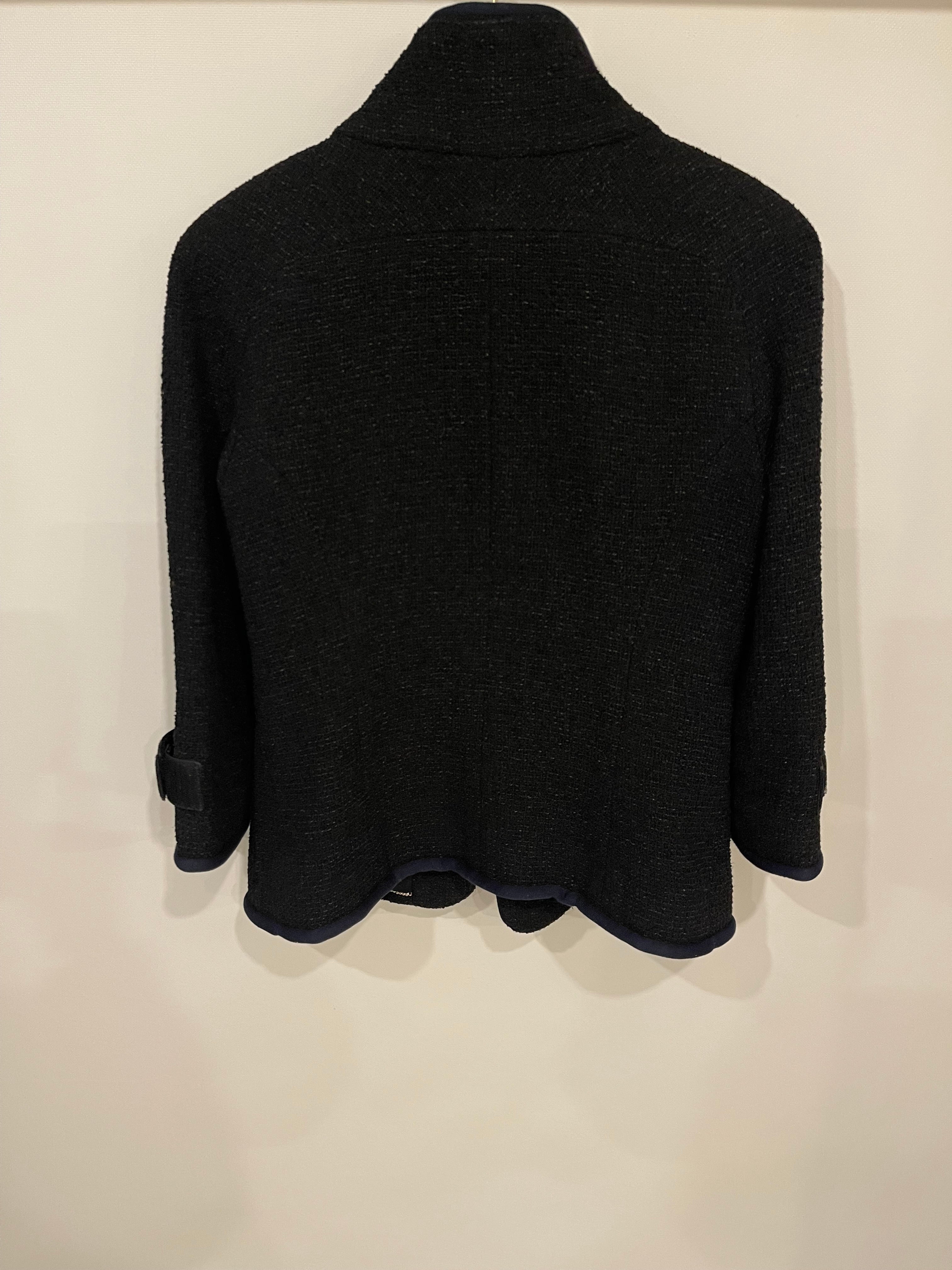 Chanel Spring 2017 Runway Black Tweed Jacket with Velcro and Navy Details Size FR 42 (UK 14)