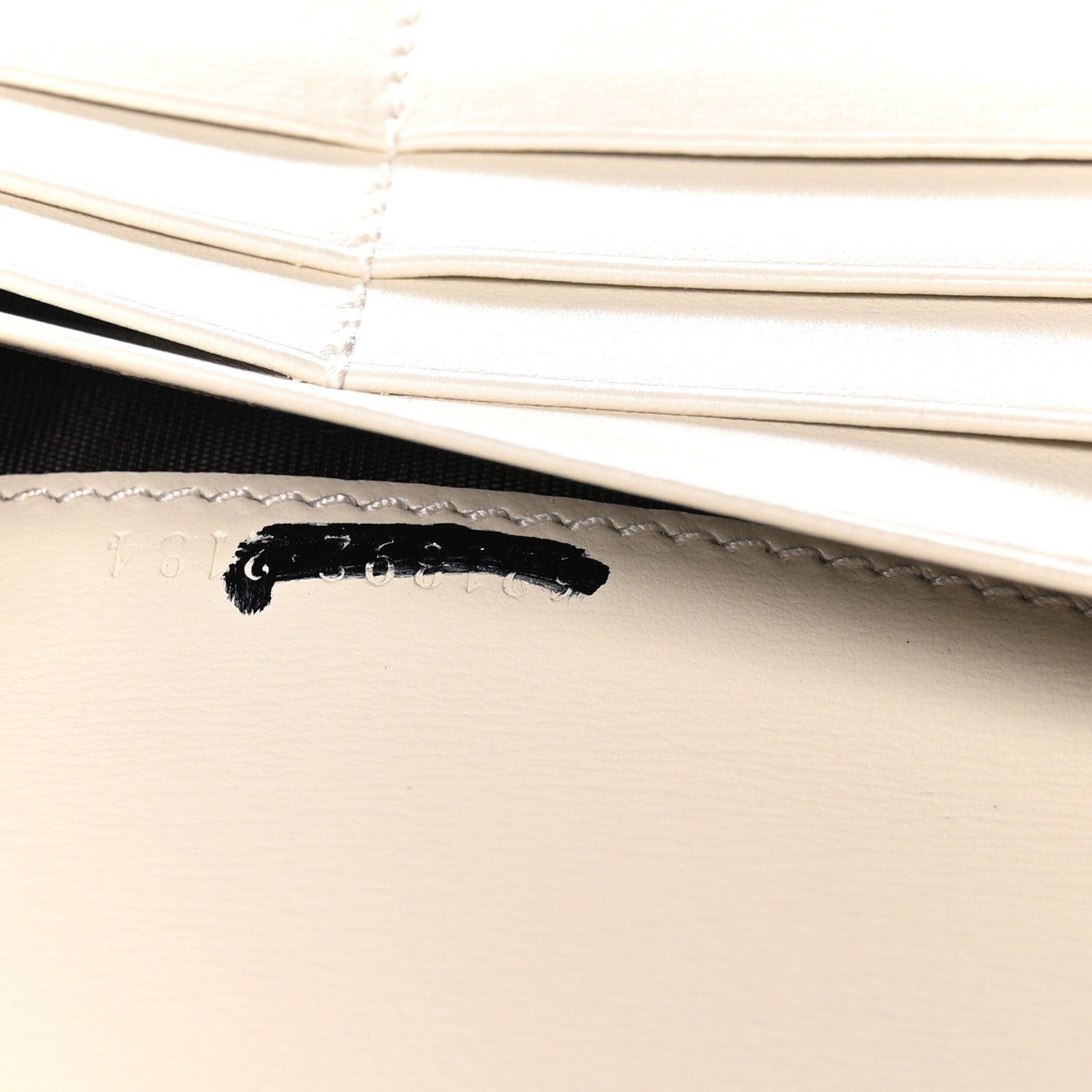 Gucci Boarded Plutone Calfskin Horsebit 1955 Wallet On Chain Mystic White