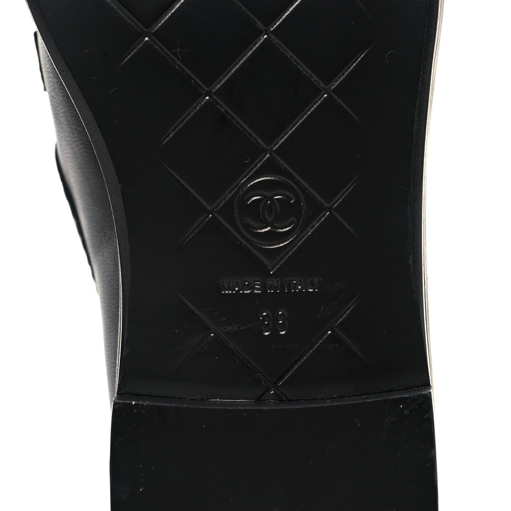 Lambskin Quilted CC Turnlock Loafers 38 Black
