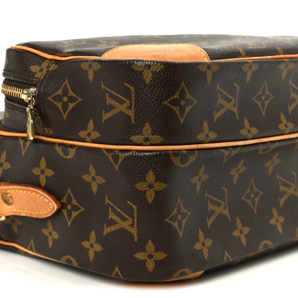 Louis Vuitton Monogram Nil 28