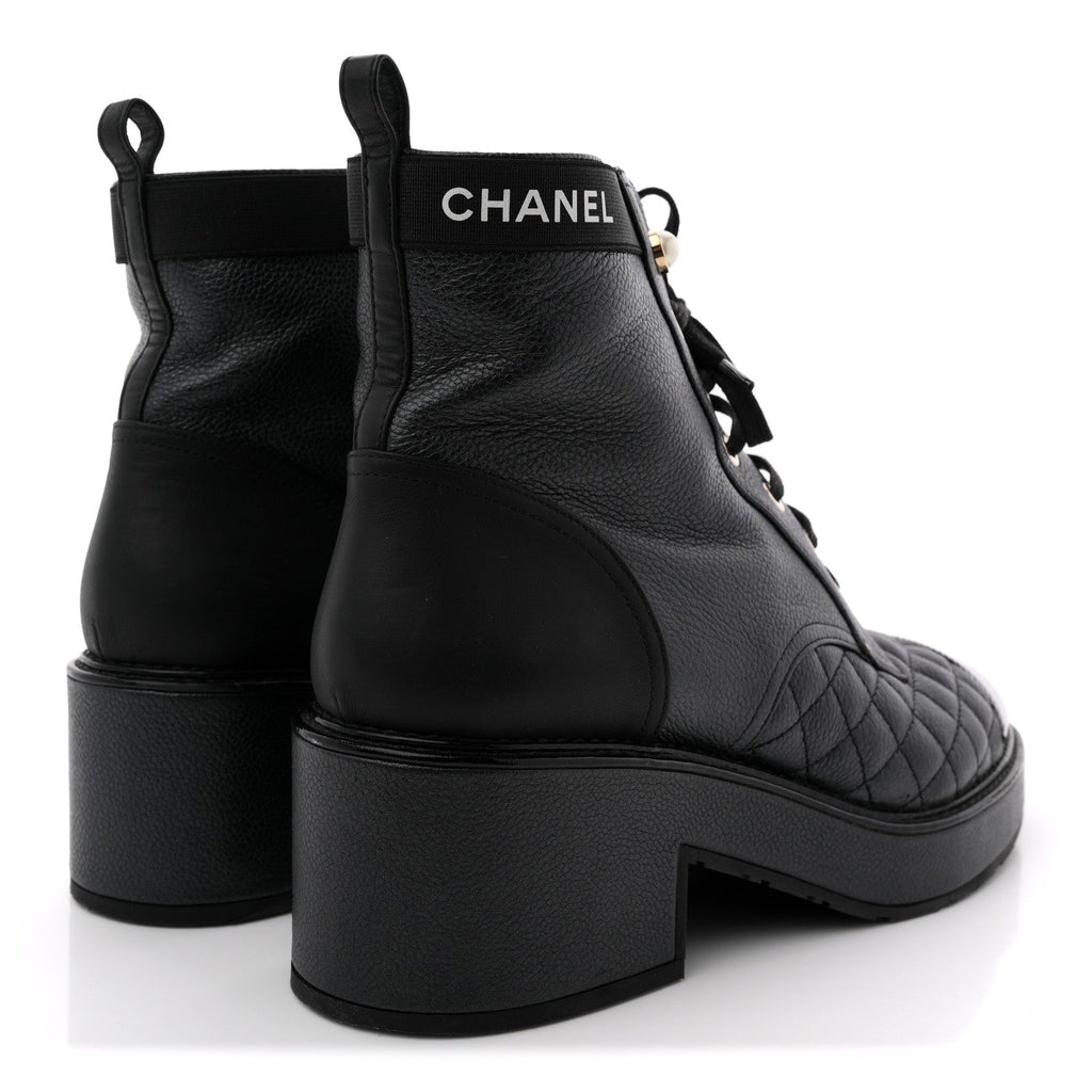 Pearly Calfskin Patent Calfskin Lace Up Combat Boots 40 Black