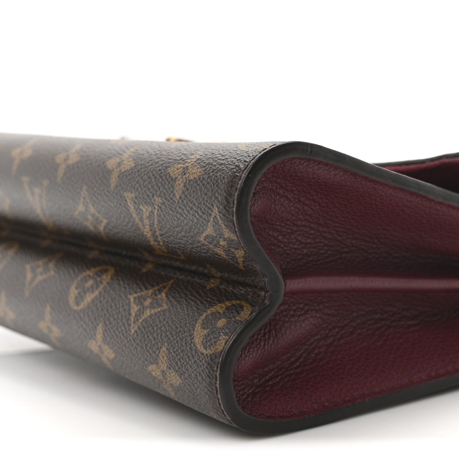 Louis Vuitton Monogram Victoire Raisin