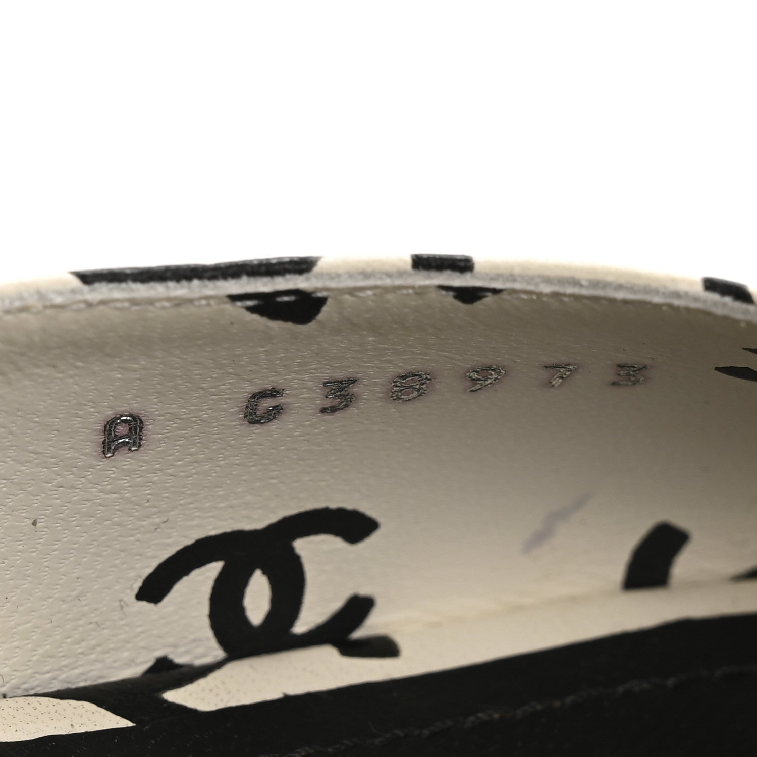Printed Lambskin CC Sandals 41 White Black