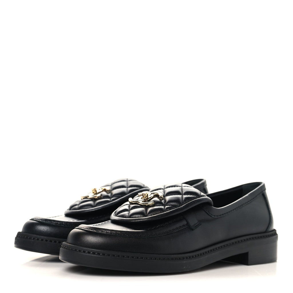 Lambskin Quilted CC Turnlock Loafers 38 Black