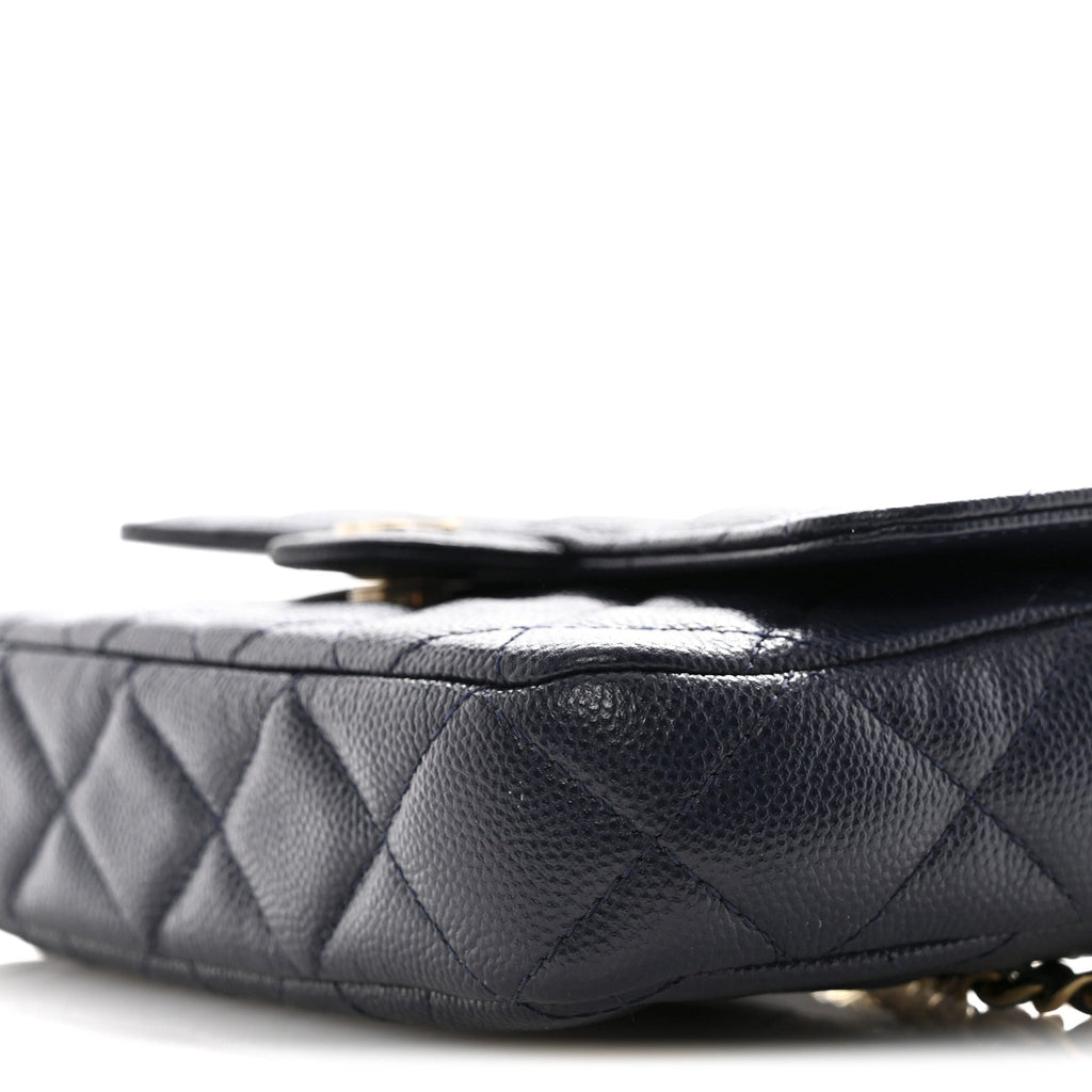 Caviar Quilted Flap Phone Holder With Chain Navy