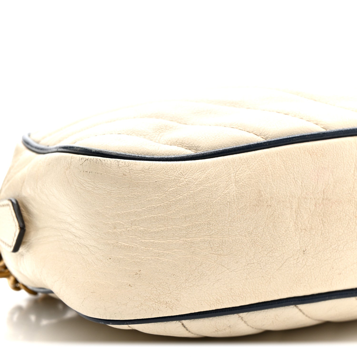 Gucci Vintage Effect Calfskin Matelasse Diagonal Small Torchon GG Marmont Chain Shoulder Bag Mystic White Blue Agata
