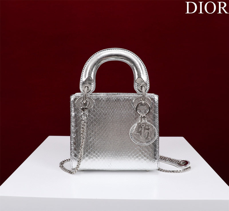 Dior Bags - 2379
