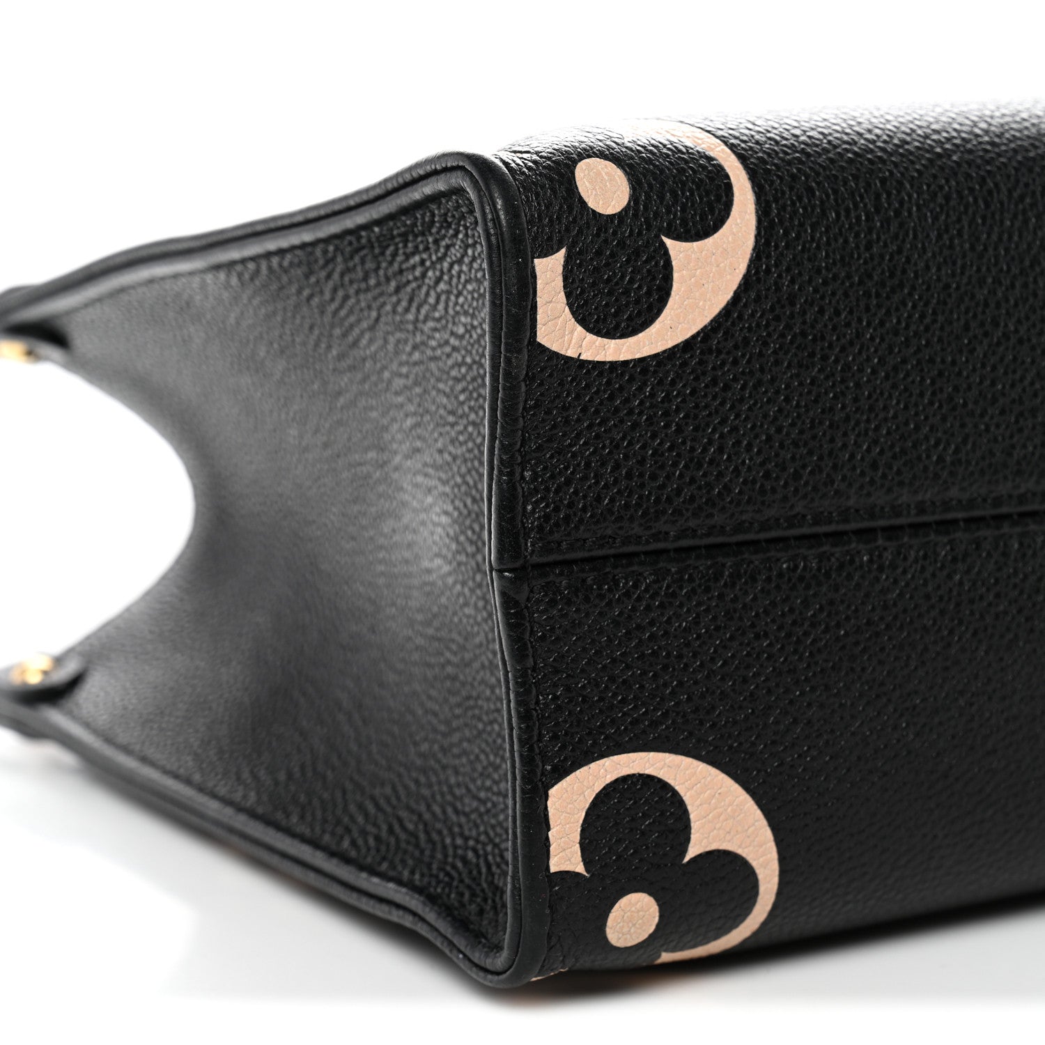 Louis Vuitton Empreinte Monogram Giant Onthego PM Black Beige
