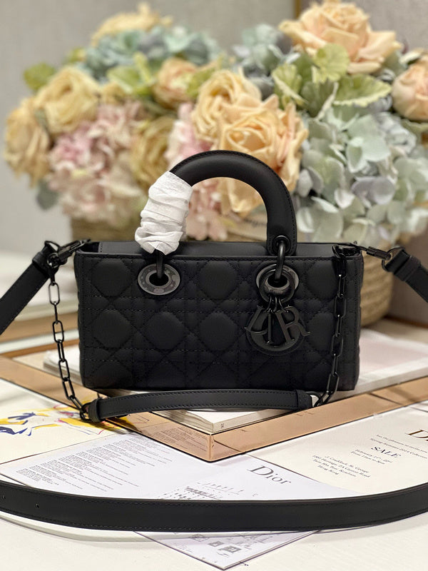 Dior Bags - 367