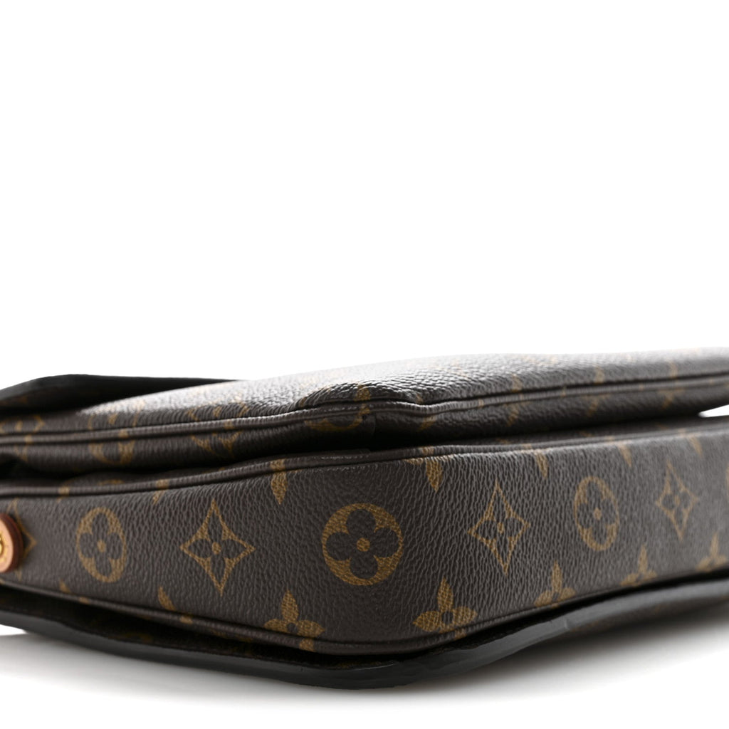 Louis Vuitton Monogram Pochette Metis