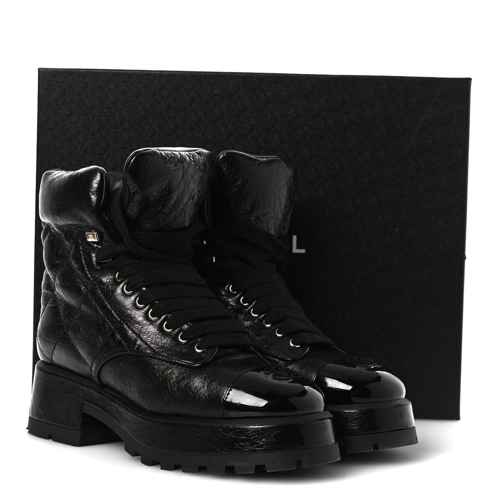 Crumpled Patent Lambskin Calfskin Quilted Lace Up Combat Boots 39 Black