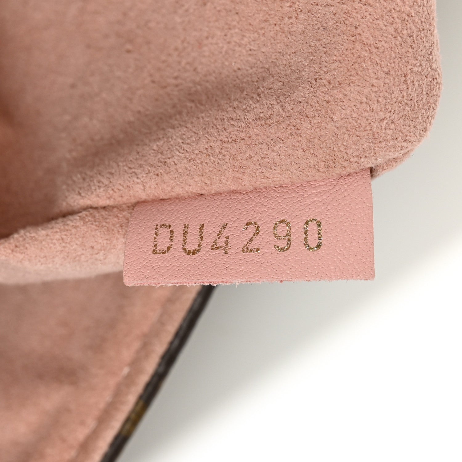 Louis Vuitton Monogram Locky BB Rose Poudre