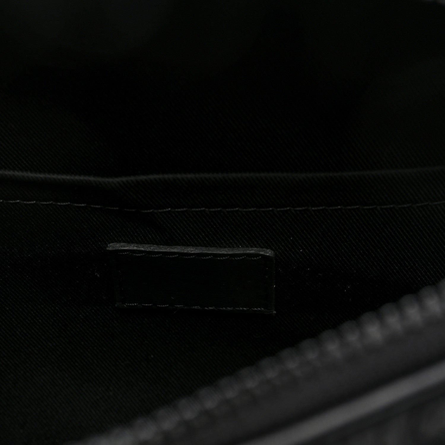 Louis Vuitton Taurillon Monogram S Lock Messenger Black