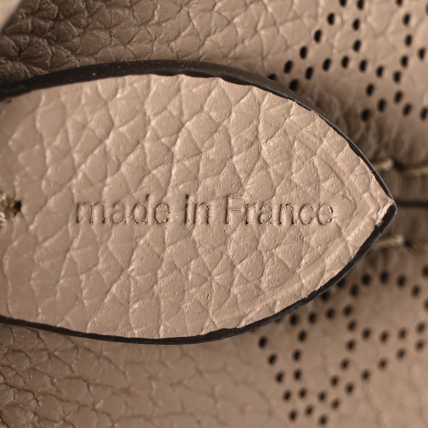 Louis Vuitton Mahina Bella Galet