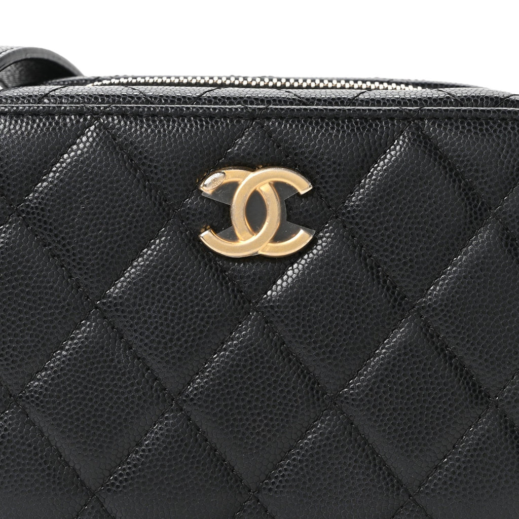 Chanel Caviar Quilted Twist Your Buttons Clutch With Chain Black
