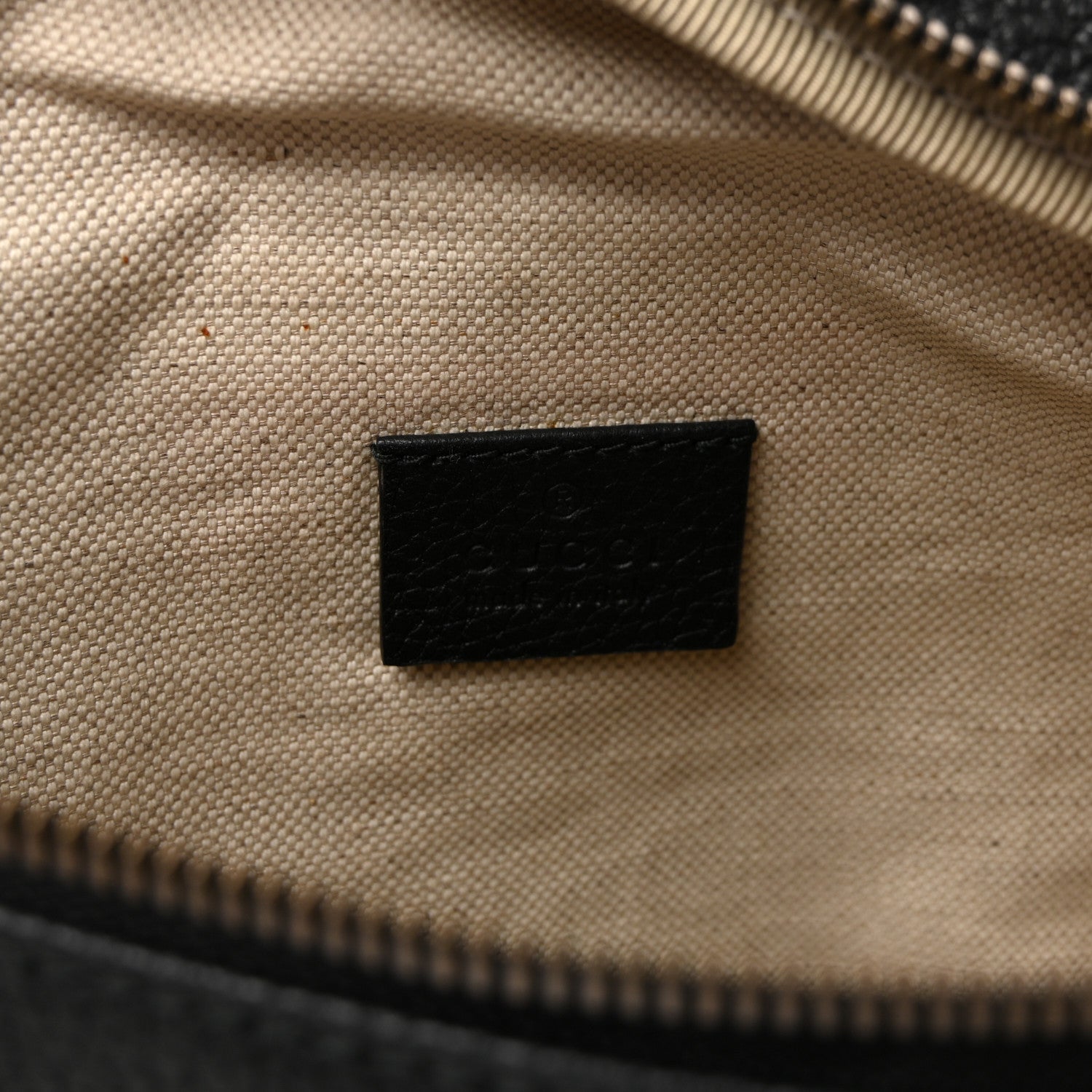 Gucci Grained Calfskin Logo Belt Bag Black