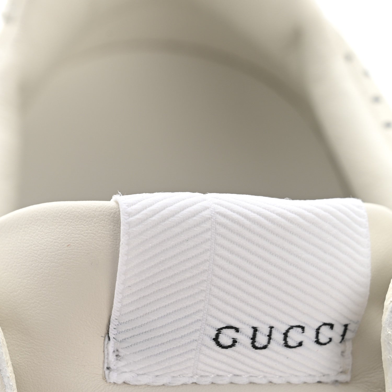Gucci Calfskin GG Tennis Embossed Perforated Womens Platform 55mm Sneakers 37 Great White
