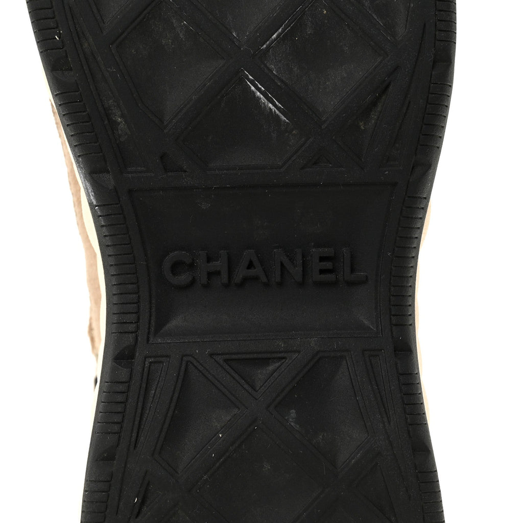 Chanel Suede Calfskin Embroidered CC Sneakers 39 Beige Black