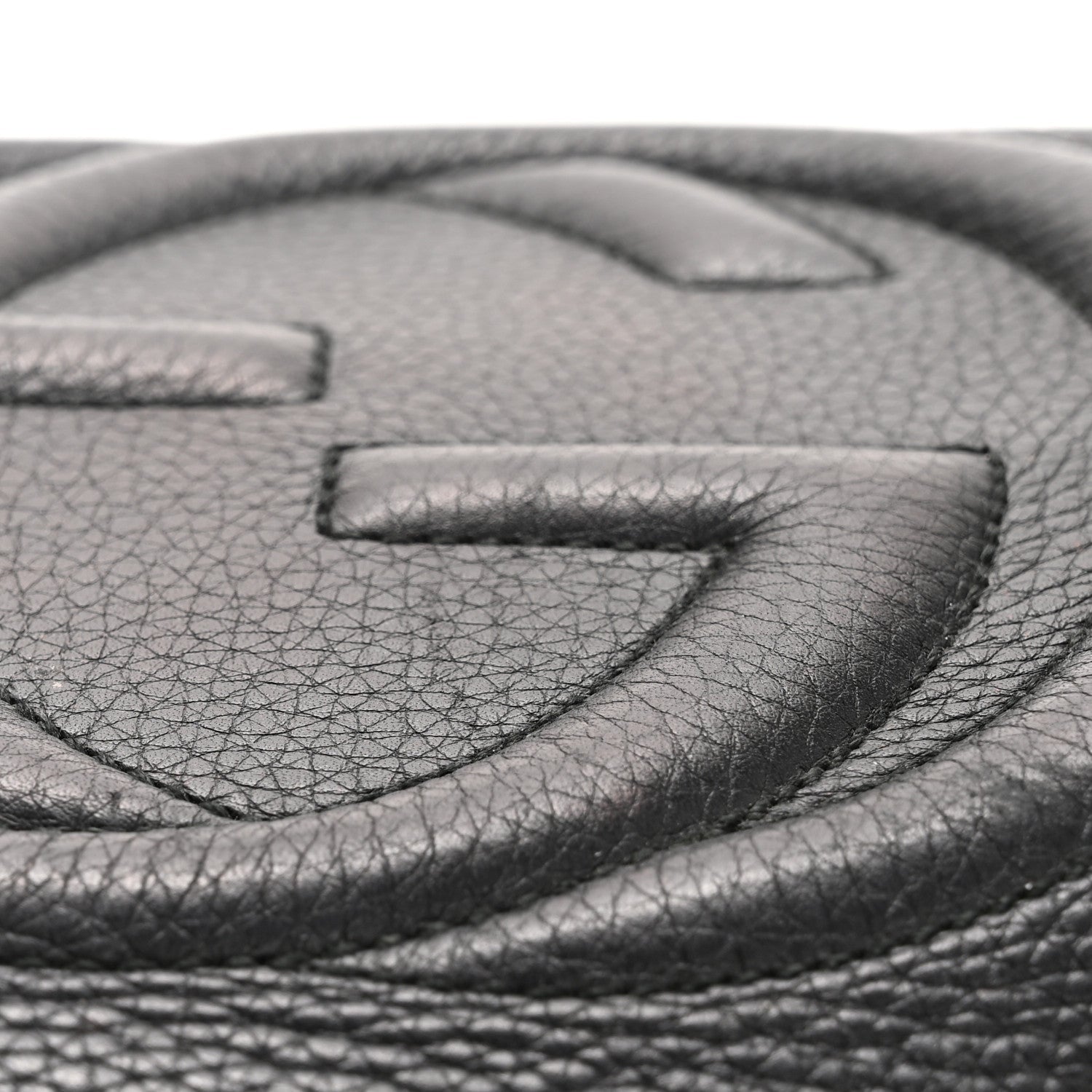 Gucci Pebbled Calfskin Medium Soho Chain Shoulder Bag Black