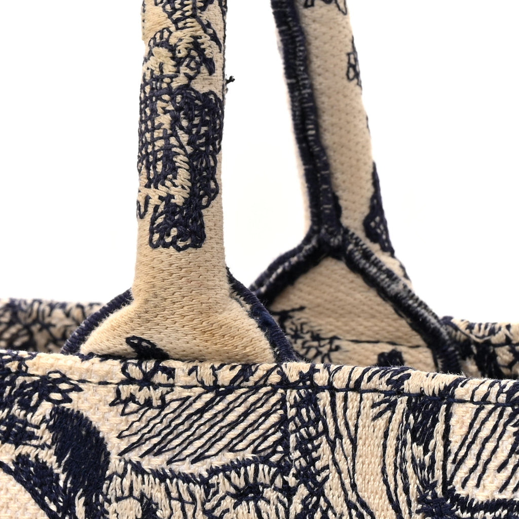 Christian Dior Canvas Embroidered Large Dioriviera Toile De Jouy Book Tote Blue