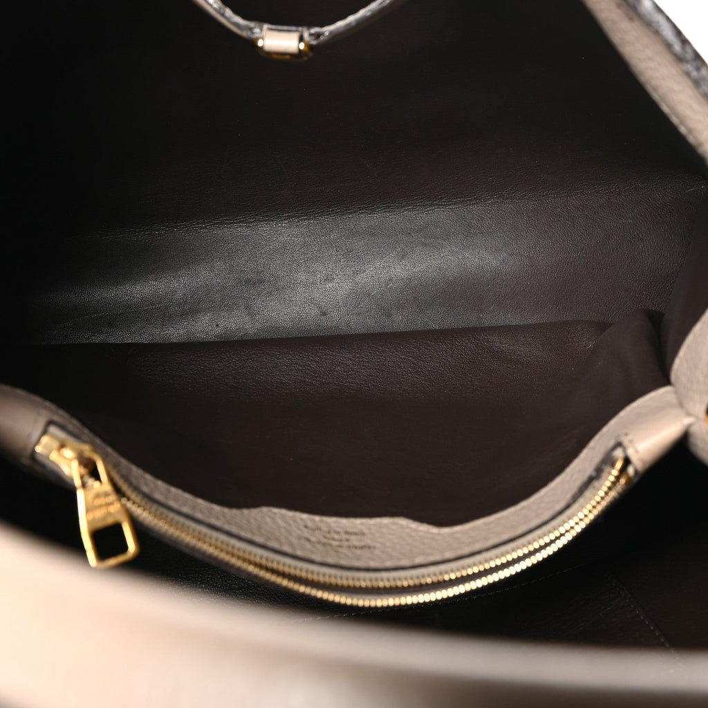 Louis Vuitton Taurillon Capucines MM Galet