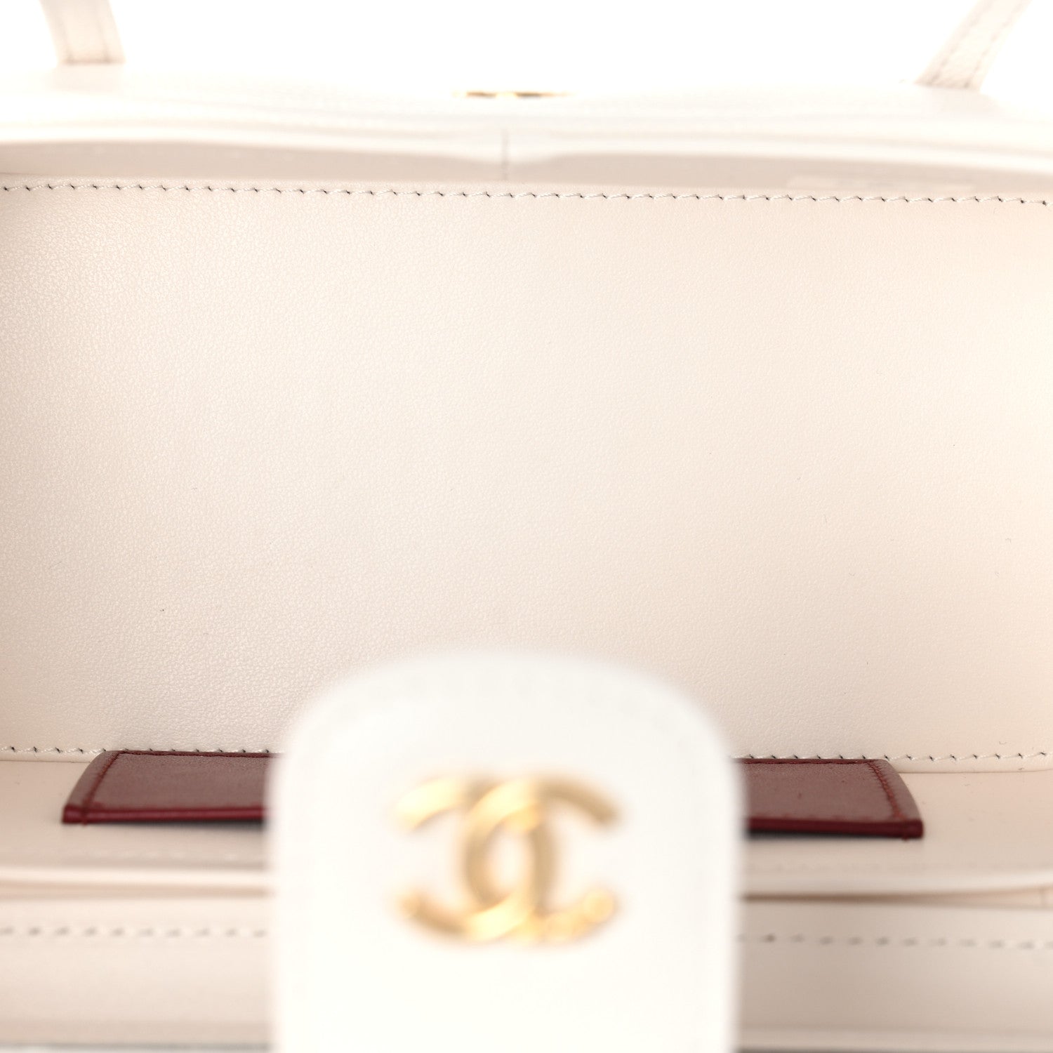 Chanel Shiny Caviar Preppy Coco Long Vanity With Strap White