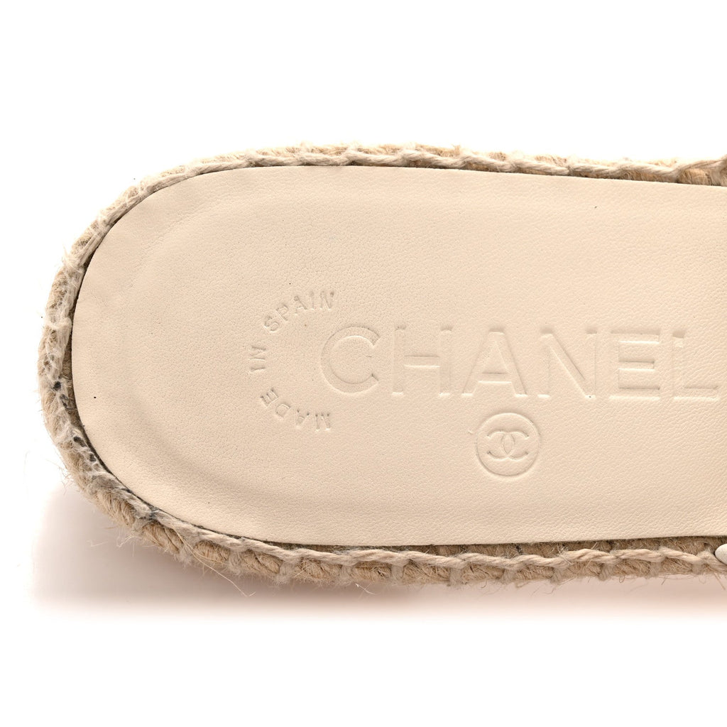 Iridescent Goatskin CC Espadrille Mules 39 Ivory Black