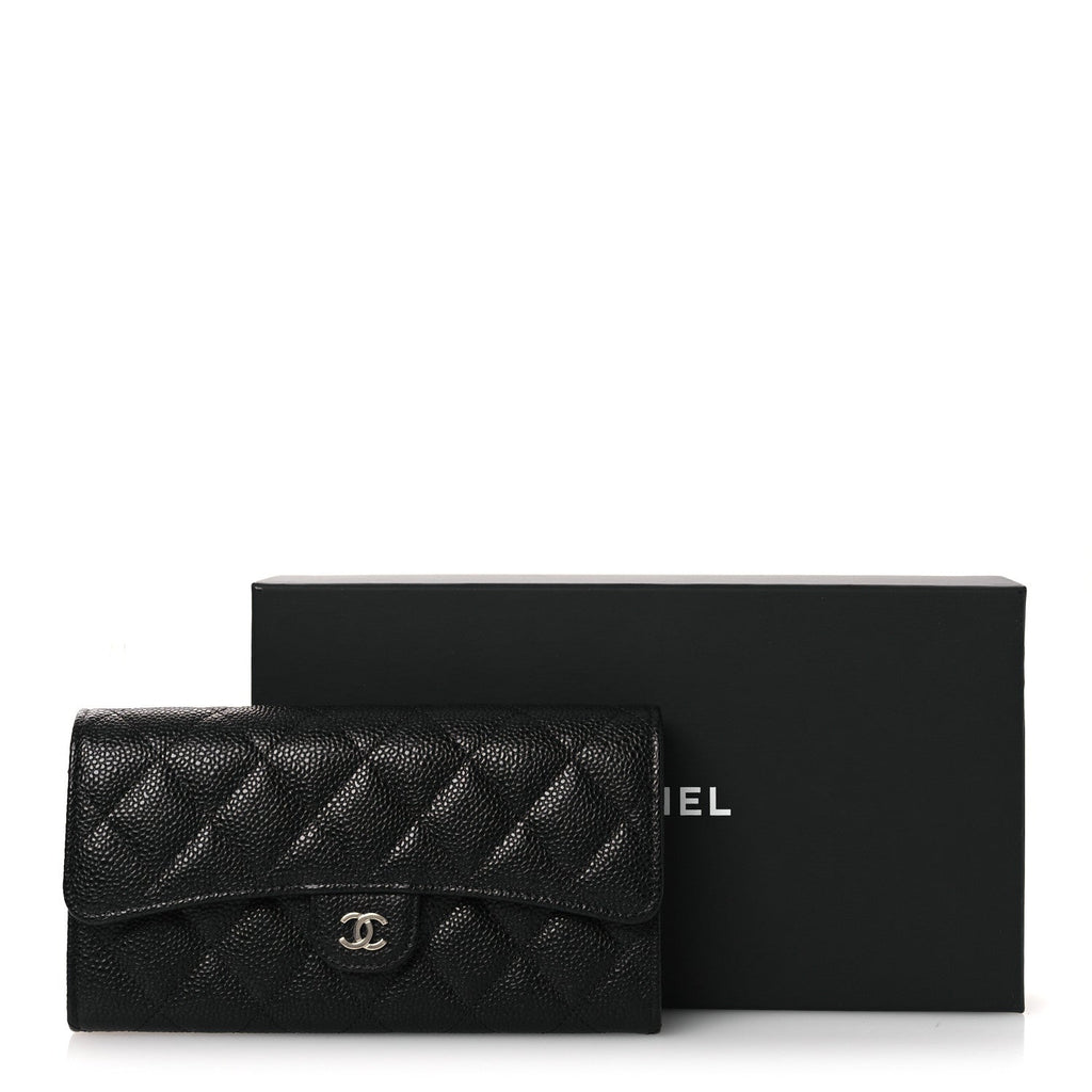 Caviar Quilted Large Gusset Flap Wallet Black