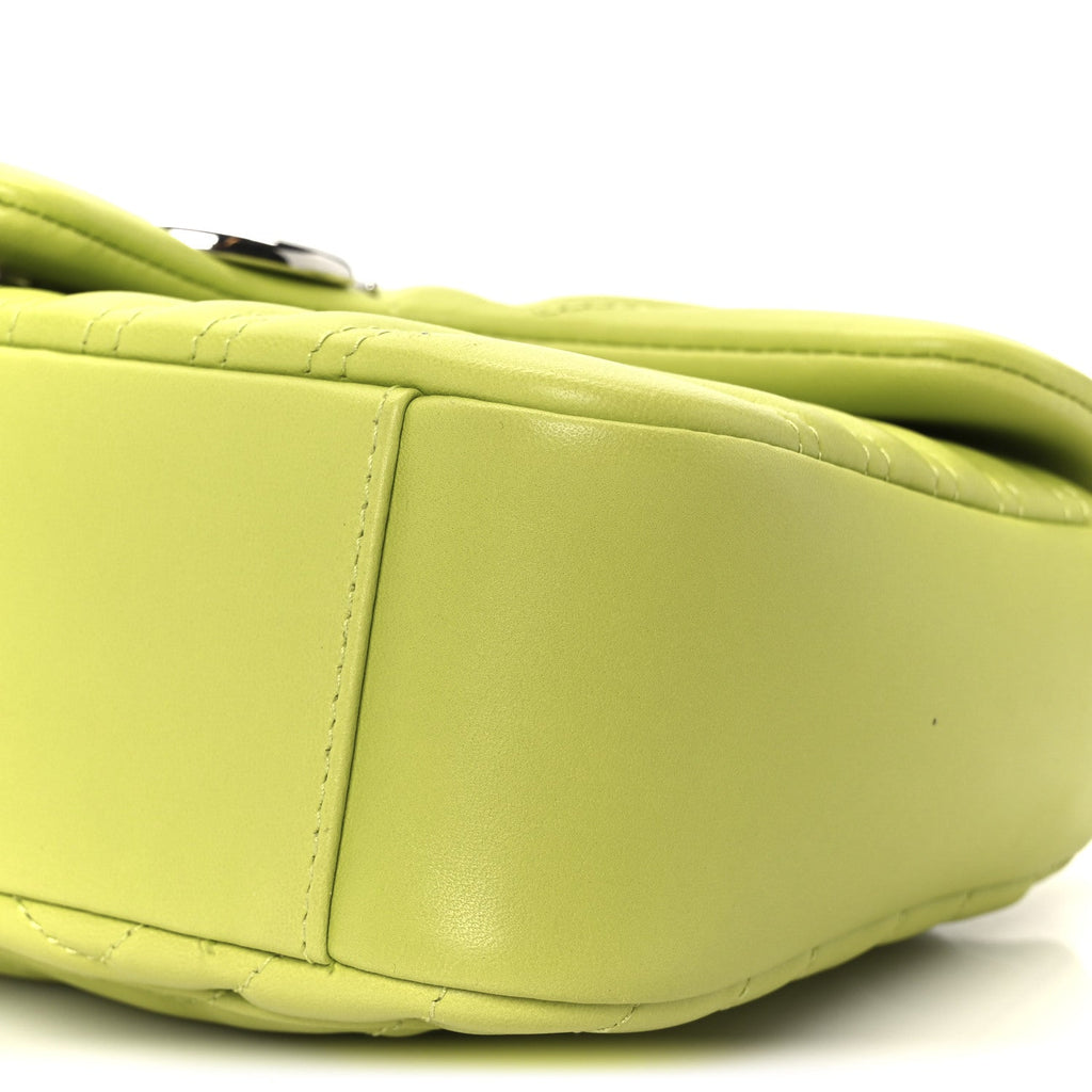 Gucci Calfskin Matelasse Medium GG Marmont Shoulder Bag Bright Green